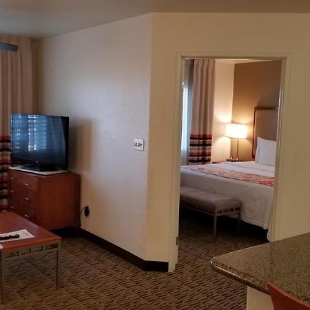 Hawthorn Suites Victorville Exterior photo