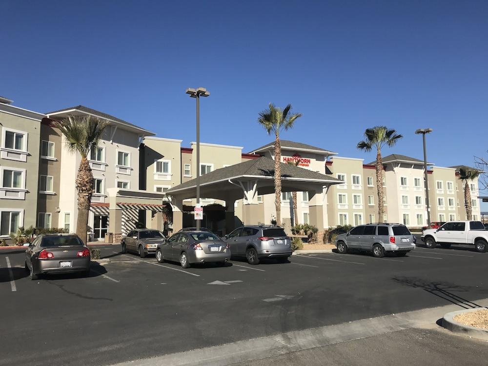 Hawthorn Suites Victorville Exterior photo